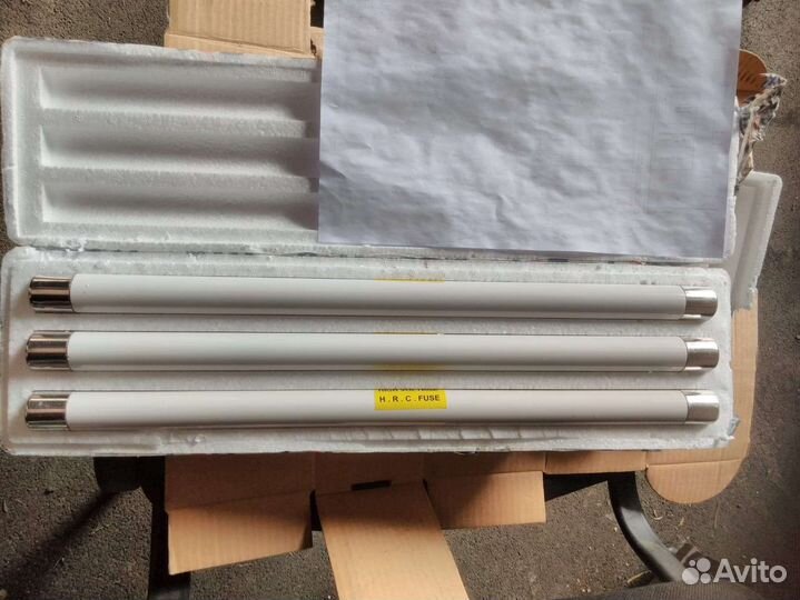 Предохранители xrnp 40.5 0,3A. 31,5KA