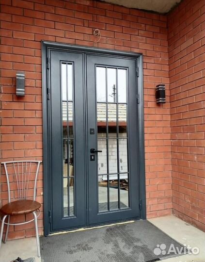 Дверь входная металлическая