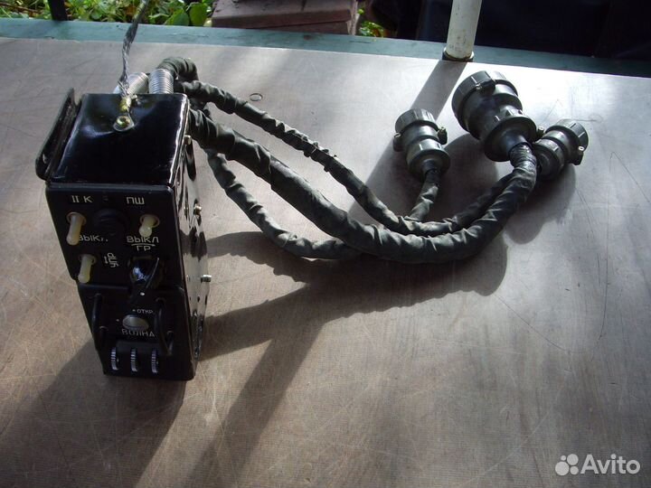 Пульт управления радиостанцией Р-802