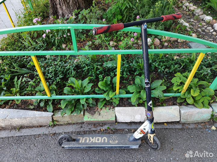 Трюковой самокат xaos cobra