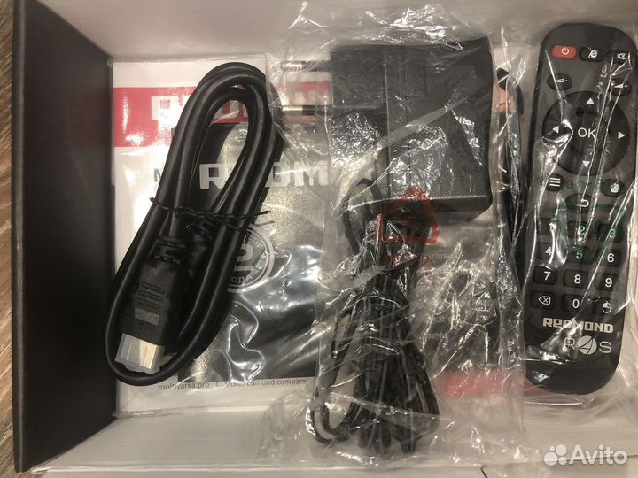 Тв приставка Redmond Sky TVbox RSA -100S Новая