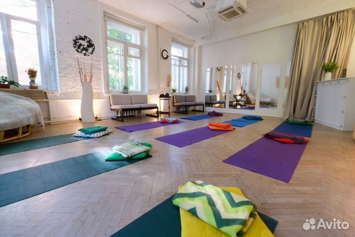 Аренда зала йоги, практик
