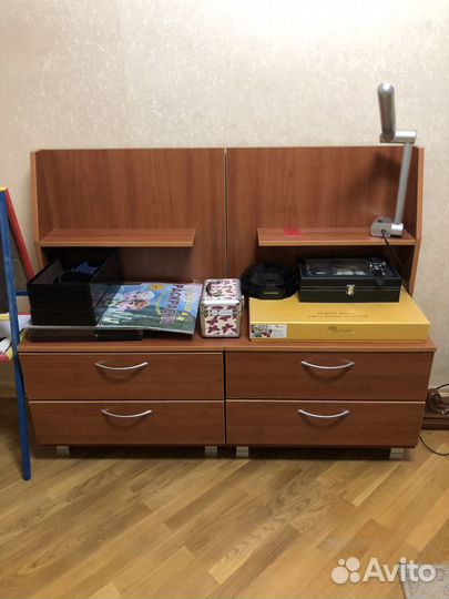 Тумба прикроватная