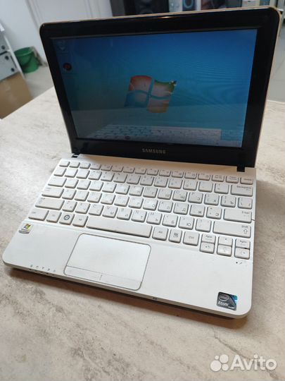 Нэтбук Samsung 2/4потока/4озу/SSD60Гб в хорошем