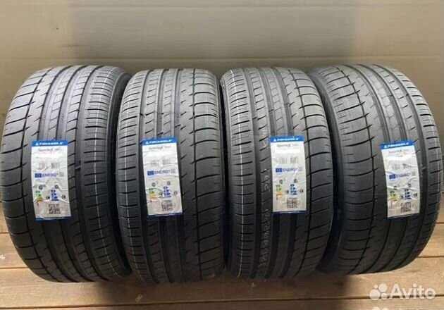 Triangle TH201 225/35 R20 90Y