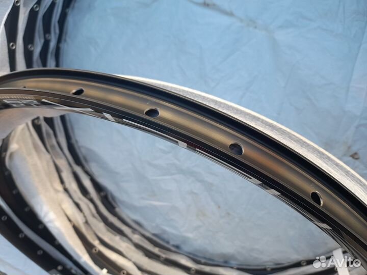 Обод Sun Ringle helix-TR29, размер 26