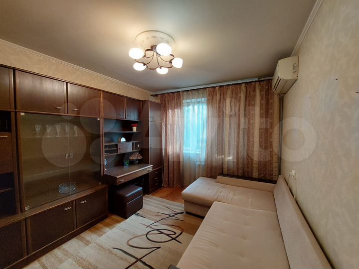 2-к. квартира, 53 м², 4/5 эт.