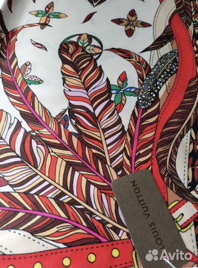 Новые платки LV, Chanel, Christian Dior, Gucci