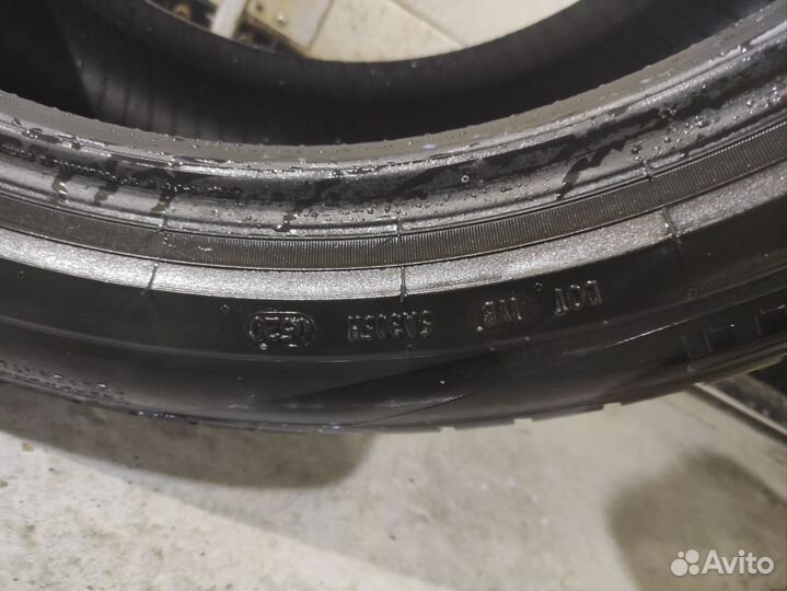 Pirelli Scorpion 255/45 R19 100V