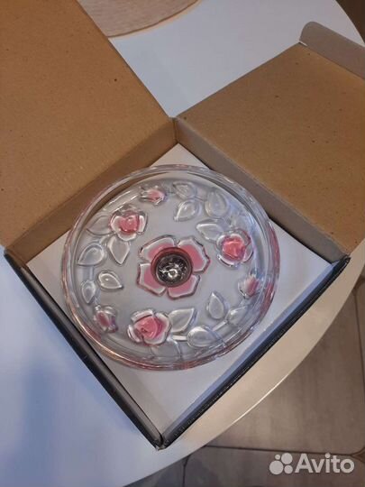 Ваза конфетница на ножках