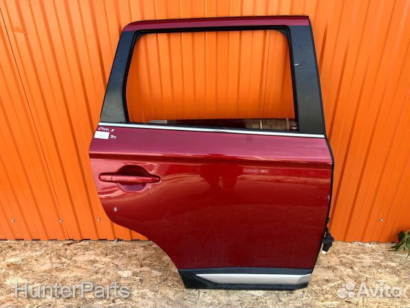Дверь Mitsubishi Outlander 3 задняя правая