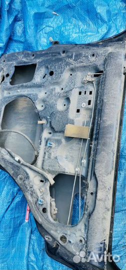 Стекло и дверь багажника Nissan note