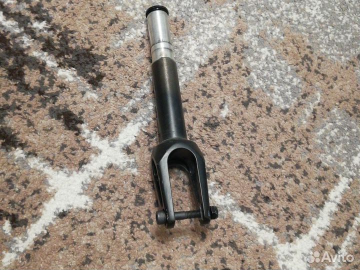 Вилка от tech team voodoo