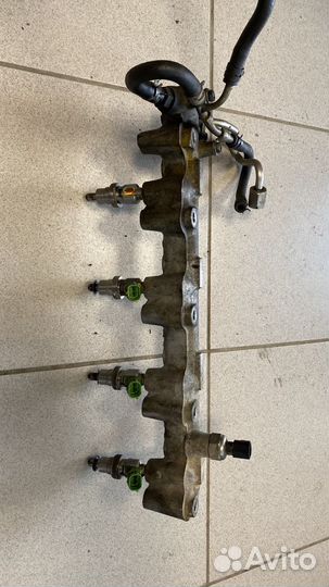 Топливная рампа Toyota Avensis T250 2azfse