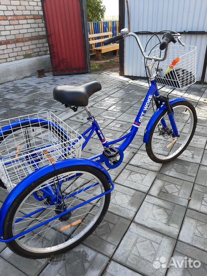 Трехколесный велосипед для взрослых