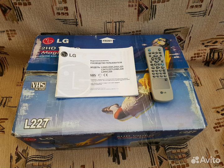 Видеопроигрыватель LG