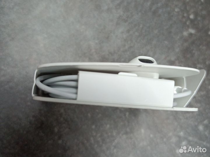 Наушники earpods