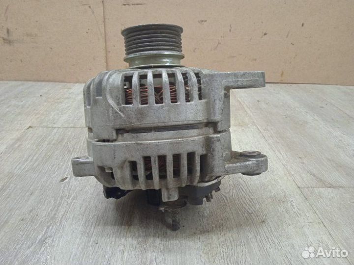 Генератор Renault Logan 1 2012