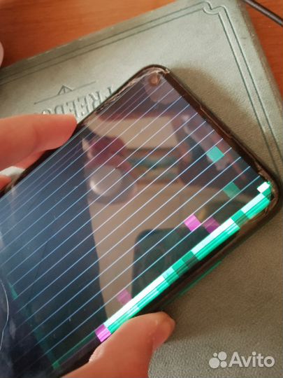 Телефон на запчасти