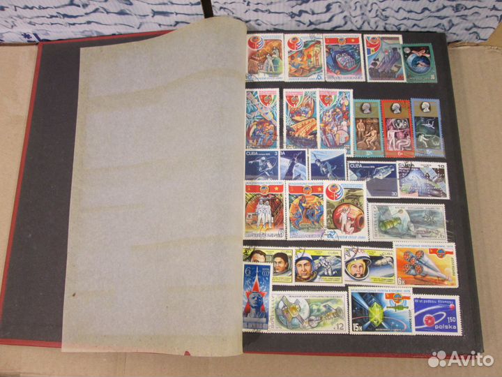 Большой альбом с марками