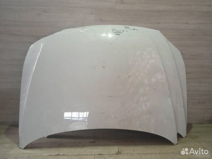 Капот Volkswagen