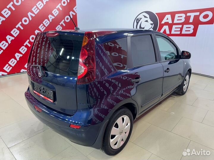 Nissan Note 1.6 AT, 2011, 255 809 км