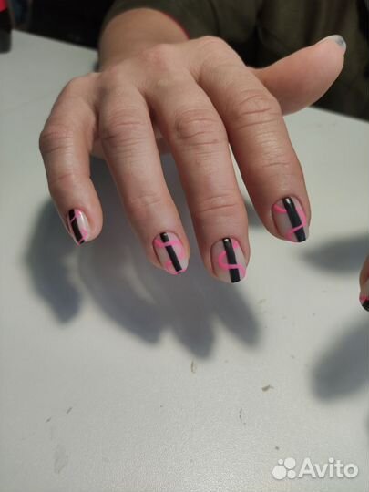 Маникюр на дому, с выездом на дом