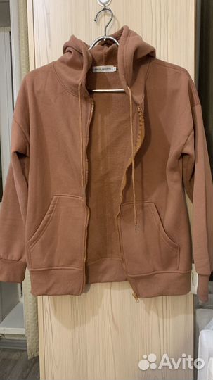 Женский костюм спортивный