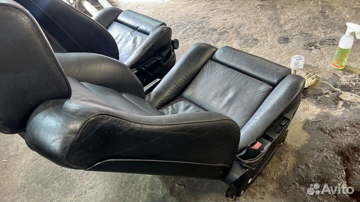 Сиденья моторспорт бмв е34