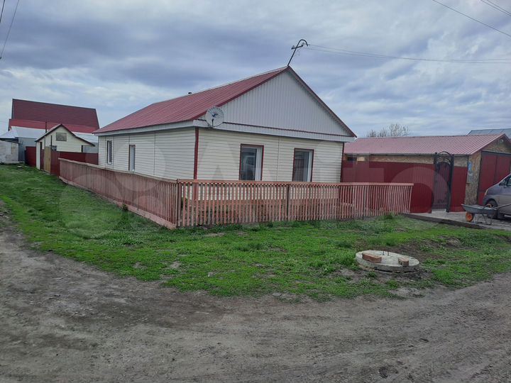 Дом 72 м² на участке 8 сот.