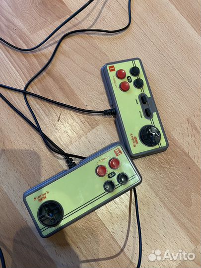 Игровая приставка dendy