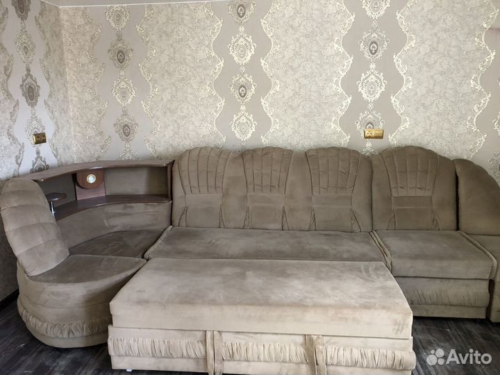 Угловой диван бу