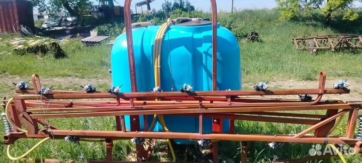 Продаю опрыскиватель