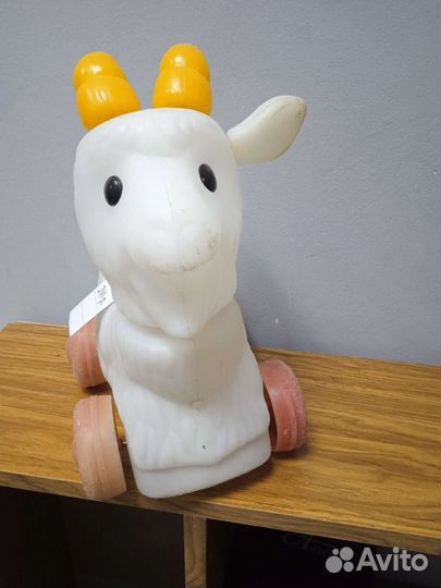 Игрушка козлик каталка СССР