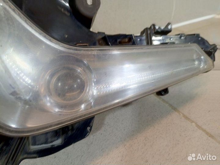 Фара противотуманная правая Lexus Lx570