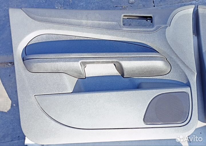 Комплект обшивок (карты) двери Форд Фокус 2