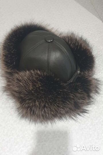 Женская шапка