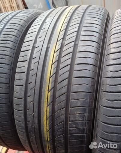 Yokohama Advan dB V552 225/50 R17