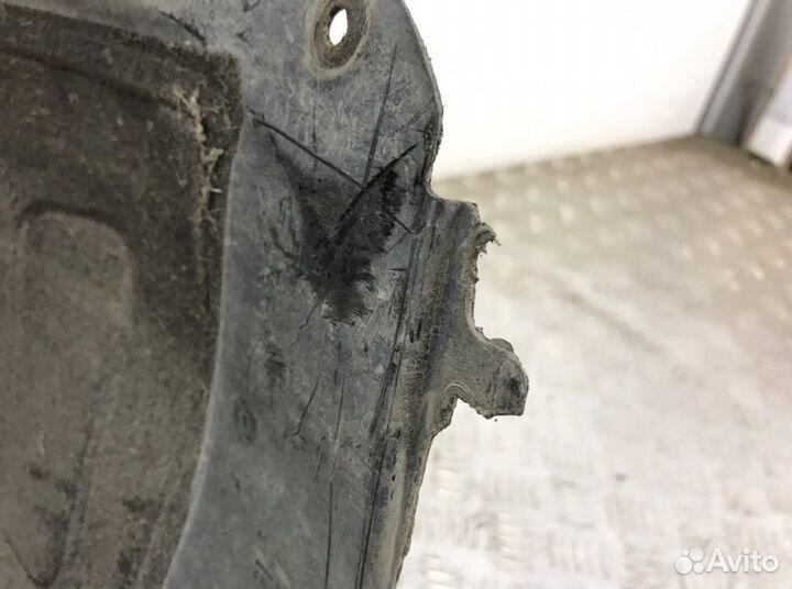 Защита арок передняя правая (подкрылок) Opel Astra