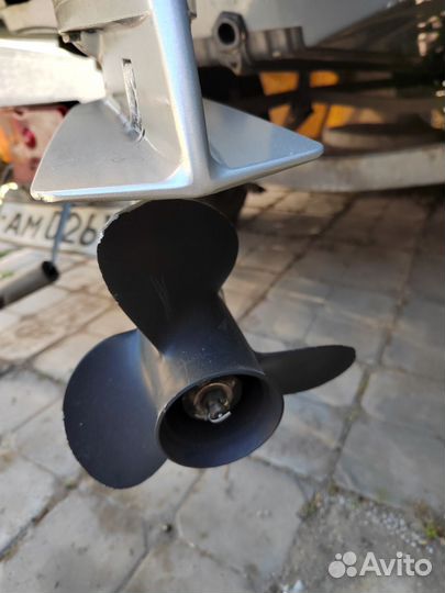 Лодочный мотор honda BF20