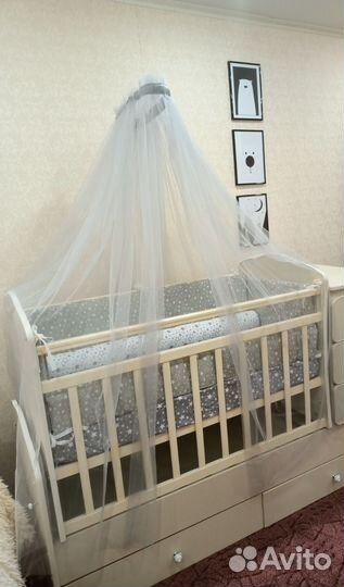 Балдахин с держателем