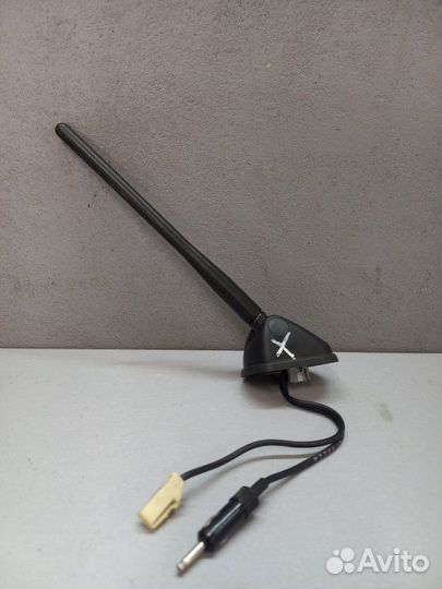 Антенна Mitsubishi Lancer 10