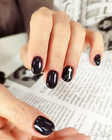 Маникюр и педикюр