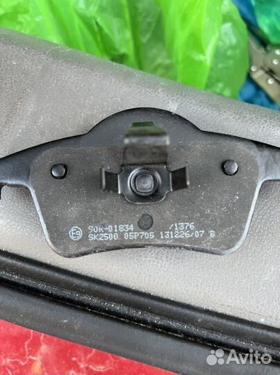 Колодки передние Volvo S60