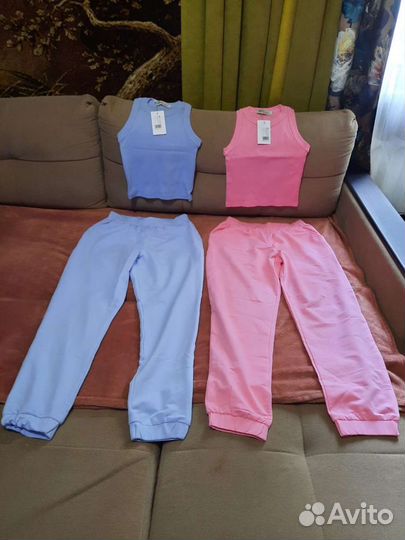 Новый Костюм р.44