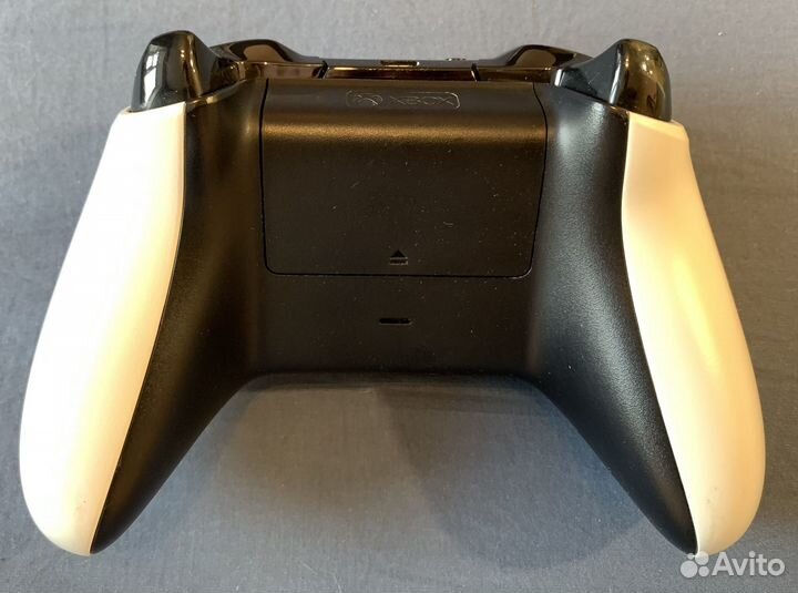 Джойстик Xbox One Titanfall edition