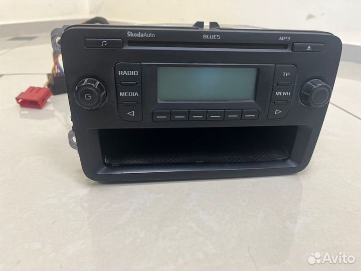 Магнитола штатная Skoda Fabia 5J5 CGP 2012