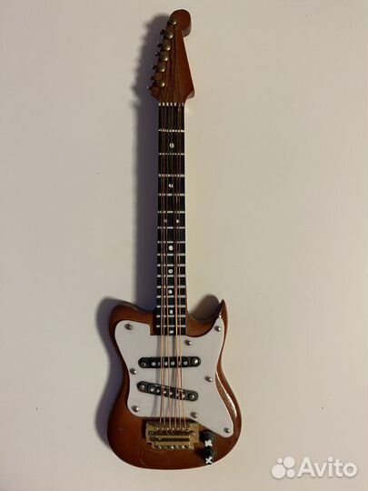 Коллекция музыкальных инструментов