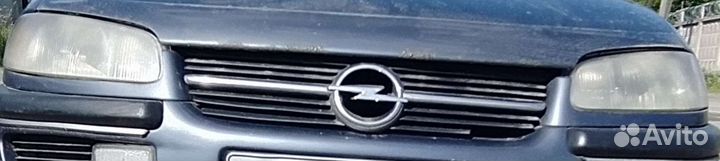 Фары Opel Омега Б