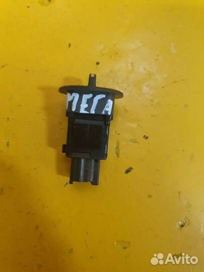 Кнопка выключателя airbag renault